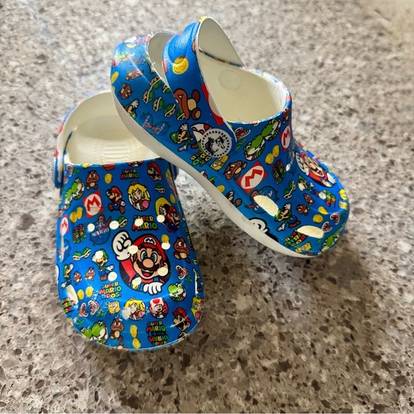 Nintendo Kids Clogs - Blue - Pre-Loved Size 5C/6C👟🎮 - Picture 1 of 10